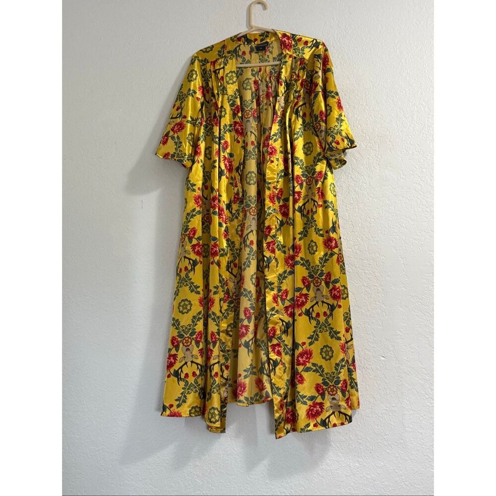 Outlander Claire Robe Plus Size Hot Topic Exclusive yellow deer stag kimono 3x